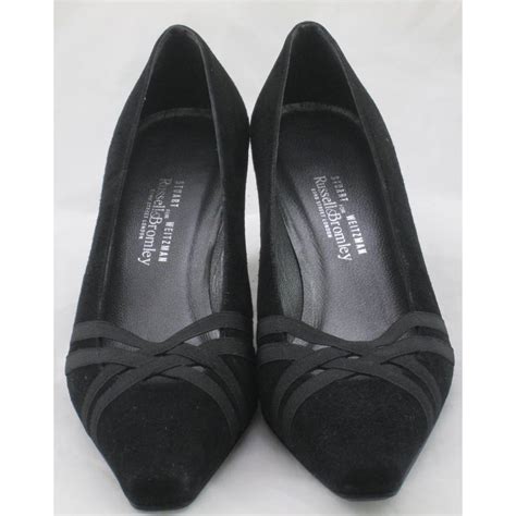 stuart weitzman size 4